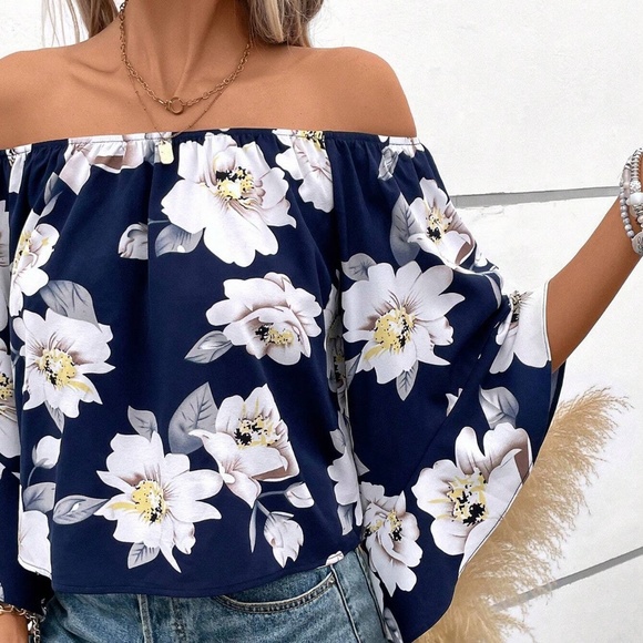 Boho Floral Print Off Shoulder Ruffle Sleeve Blouse - Picture 4 of 5